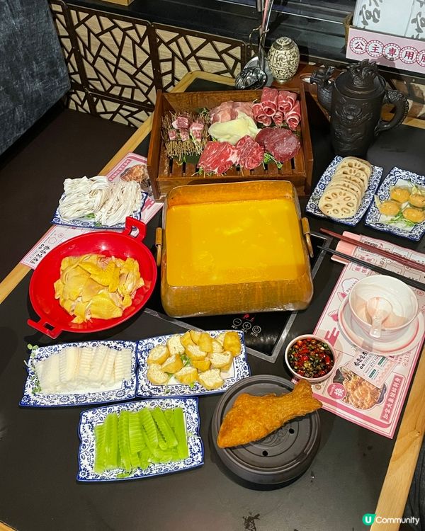 火鍋嚐嚐 宮廷華麗感