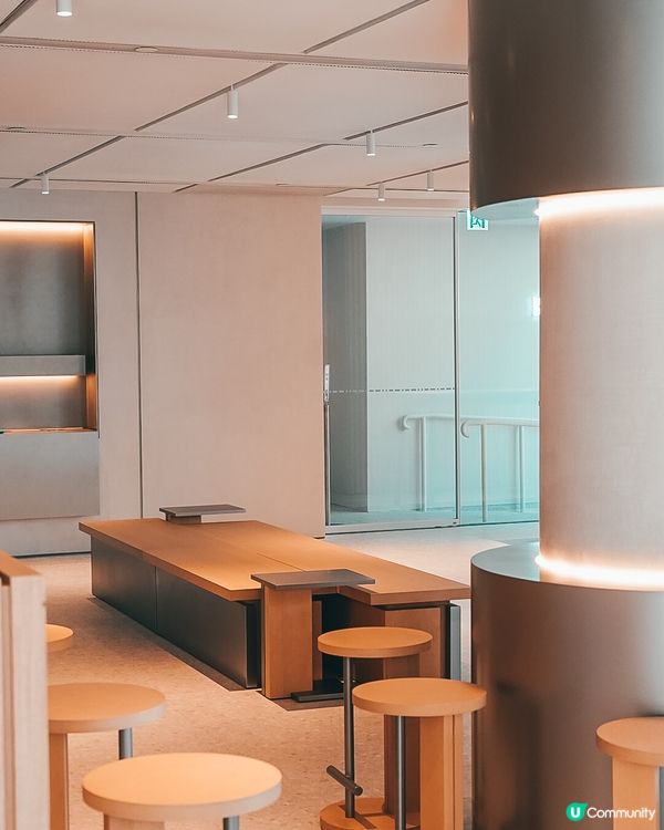 1. 尖咀證券咖啡店☕！世界級咖啡師坐鎮！黃色空間超正！😎