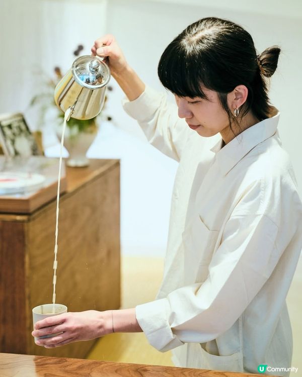 BLUE BOTTLE STUDIO僅有6席的沉浸式咖啡體驗