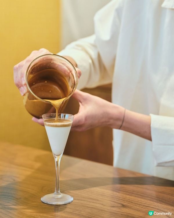 BLUE BOTTLE STUDIO僅有6席的沉浸式咖啡體驗