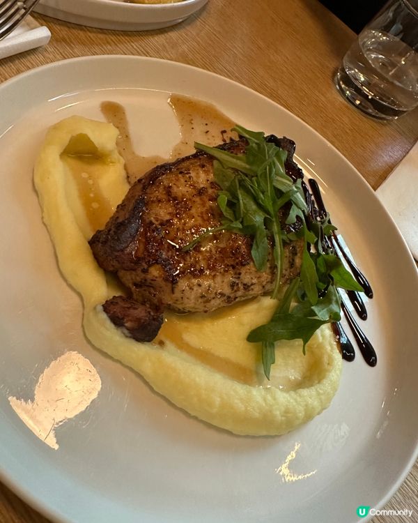 中秋節正日放下午,就約朋友去Mojo Bistro 食lun...