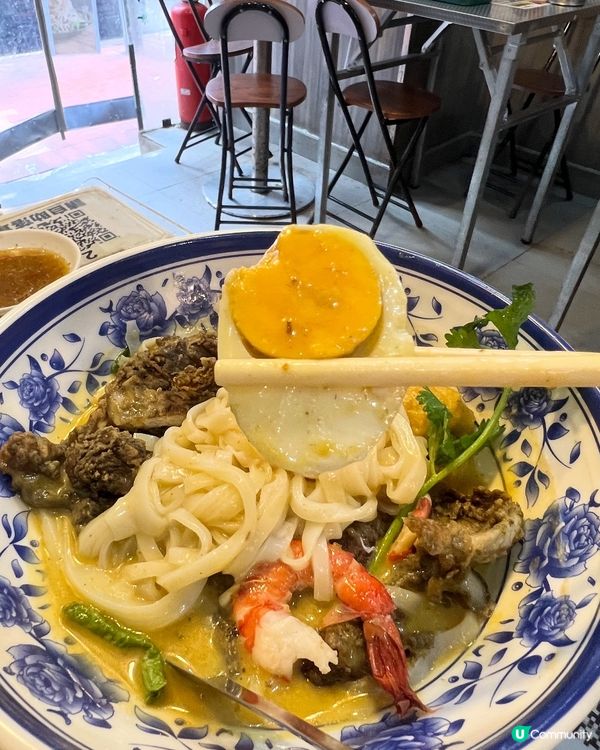 🥪越南菜大碟湯夠濃法包超脆