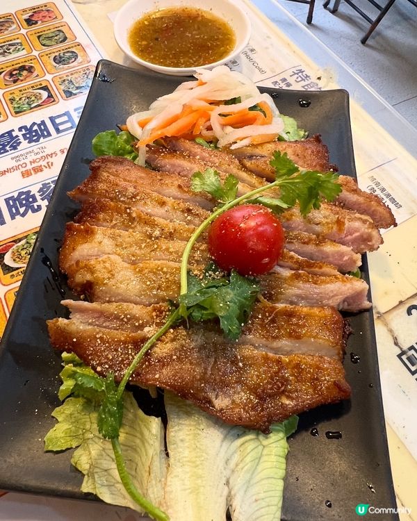 🥪越南菜大碟湯夠濃法包超脆