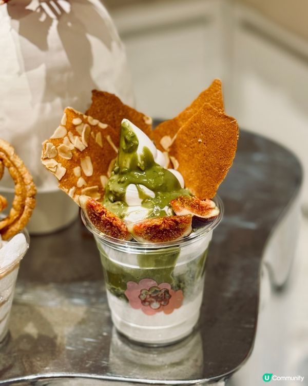 爆紅Froyo乳酪雪糕店😍