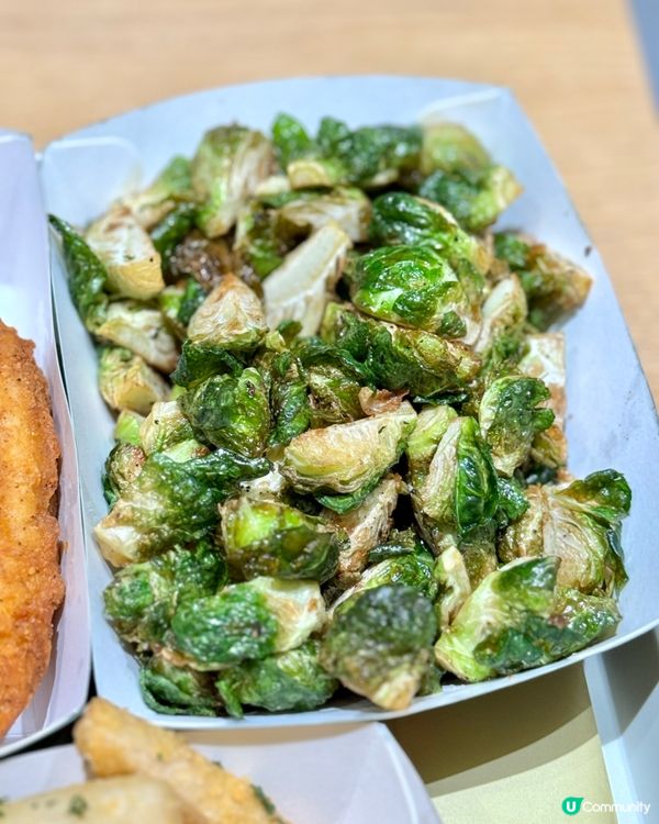 灣仔利東街🍔！3米高利是封打卡📸！安格斯黑牛漢堡🤤！