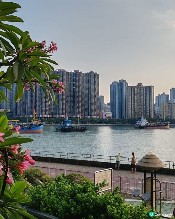 荃灣西站海濱長廊