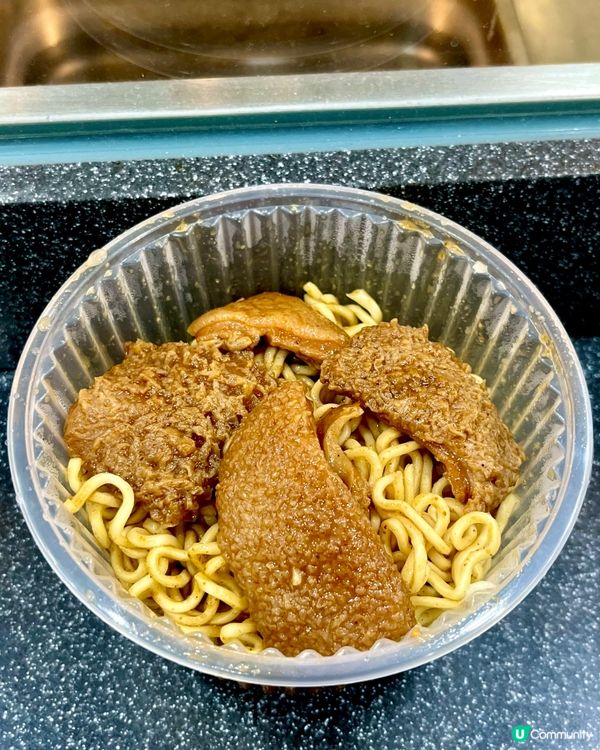 7仔食檔 x 米芝蓮奀師傅聯名撈麵