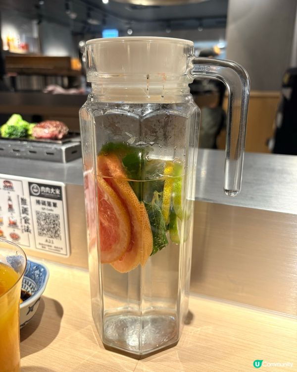 和牛漢堡排份量足料！