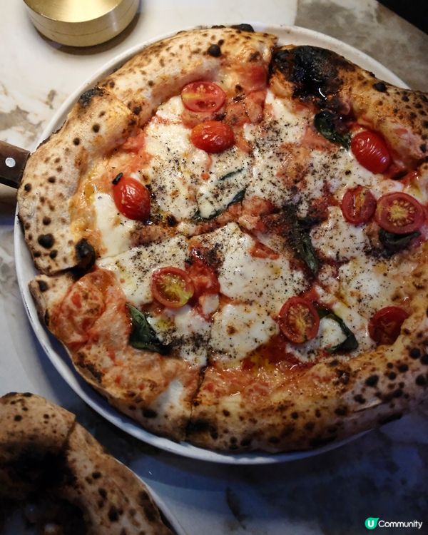 評為香港第一Pizza!??