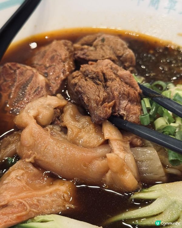 我係食緊台灣菜架嘛？？杯珍奶咩事🫩🫩