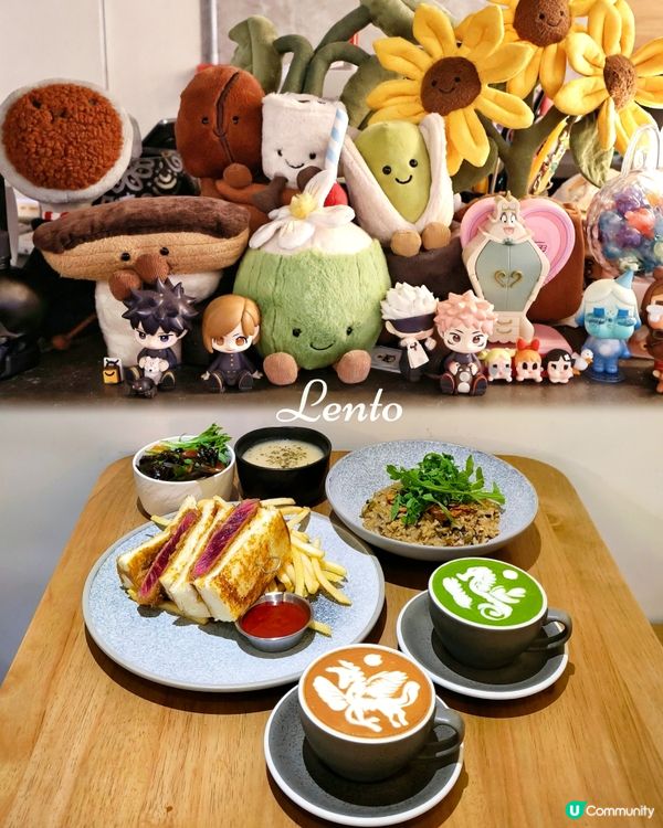 人氣拉花☕️和可愛🥰打卡公仔咖啡店