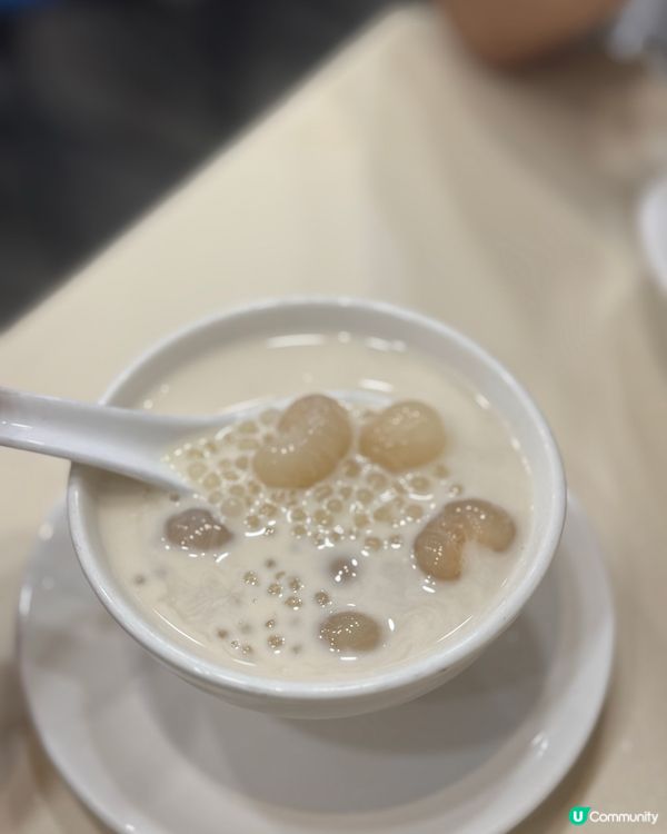 灣仔美食之旅！😋 晶晶甜品正呀！奶茶冰必試！🍧