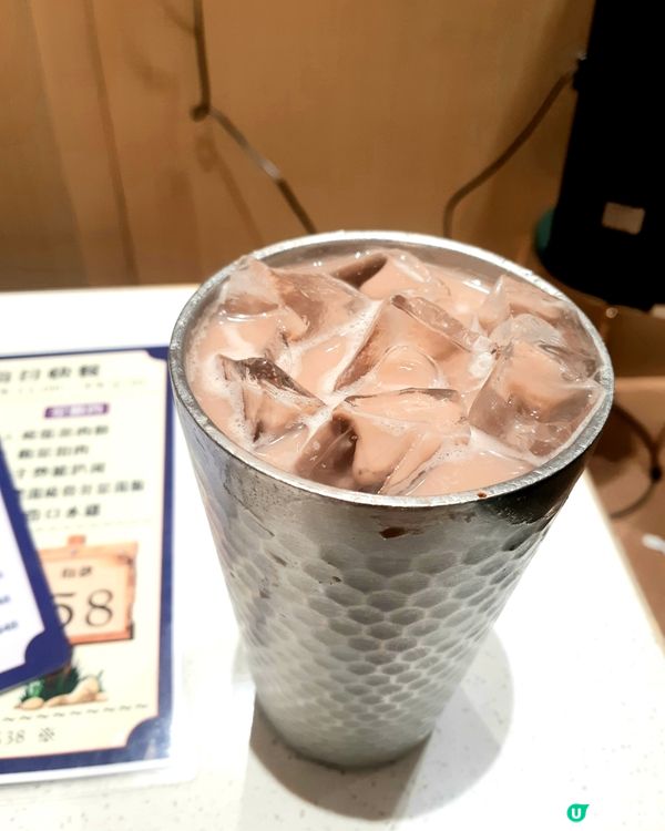 1.  一個人嘅午餐😋！正九清湯腩🤤！牛三寶河粉👍！ 