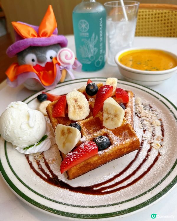 1.  擺花街應援店爆紅？銅鑼灣都有驚喜！🤩 美食+應援物！