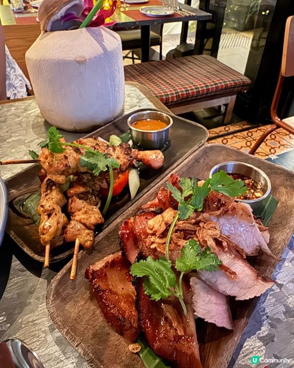 室外位夠chill 🤤 炭燒豬頸肉必食！