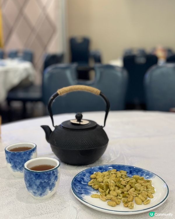 在南華體育會體育中心吃粵菜