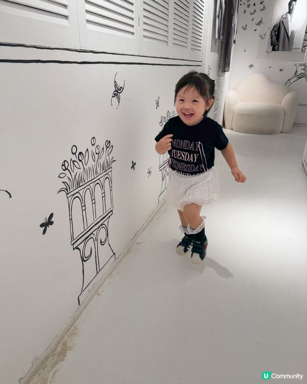 ULURU🖤🤍黑白夢幻餐廳|進入二次元童話世界