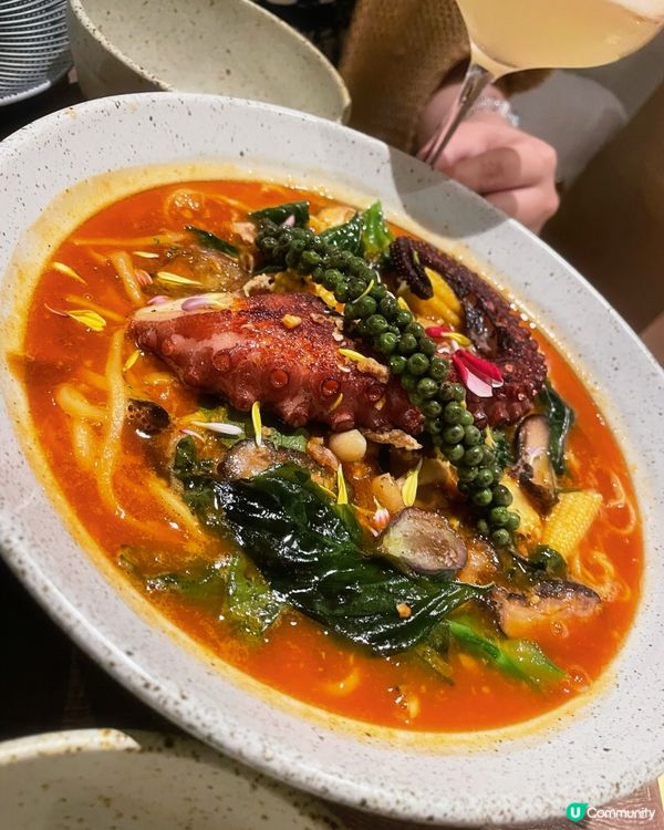 尖咀泰國菜🇹🇭！維港夜景浪漫爆燈😍！ #情侶約會