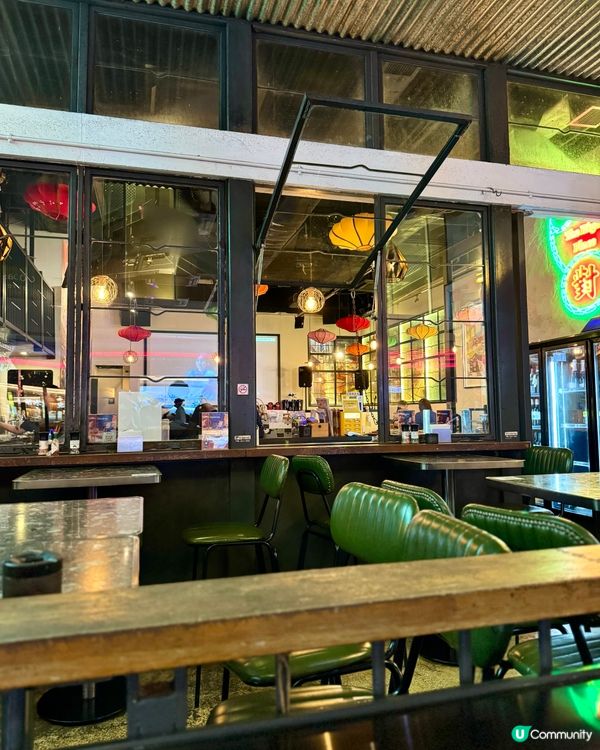 尖沙咀高質西餐酒吧  炸茄子條非常出色