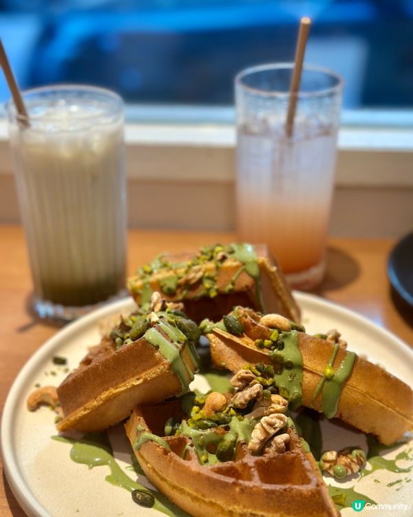 躺在雲朵上的梳乎厘班戟