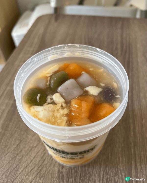第一次食石磨豆樂，三色芋圓豆腐花，真係好正，岩曬甘熱既夏天食...