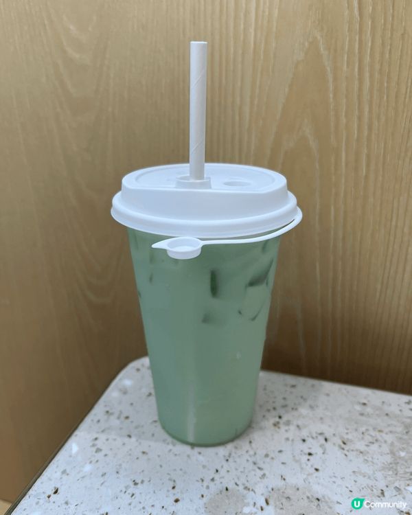晚餐選擇了天廚海南雞！我點了他們的招牌海南雞，肉質鮮嫩，搭配...