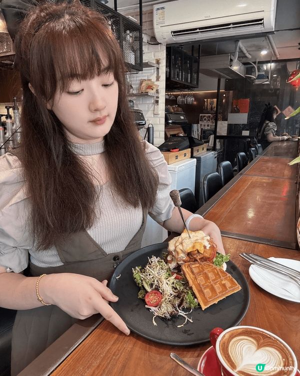 ᐕ)⁾⁾ ʜ ᴇ ʟ ʟ ᴏ ꗯ.*