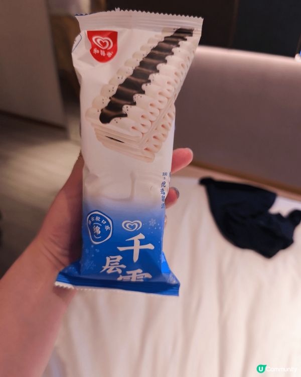第1張，內地品牌既千層雪糕，喺便利店購入，都係人仔6.50，...