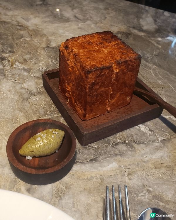 法式特濃流心黑朱古力蛋糕配上raspberry sherbe...