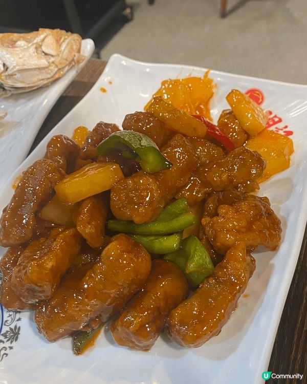 五個女仔食十個送，真係好開心，仲要差不多全清。已經識左十幾年...