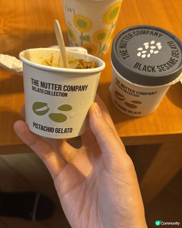我好鍾意食甜品，尤其係雪糕、芒果糯米飯、蛋糕、糖水、Panc...
