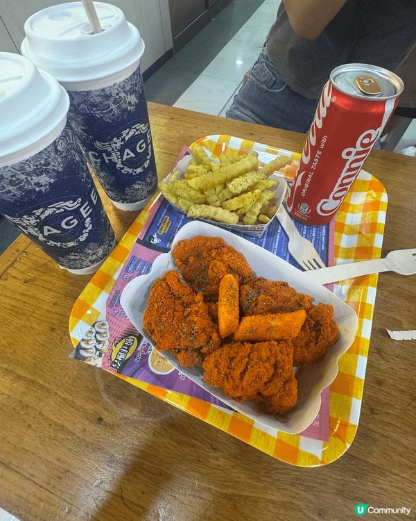 簡單來說就是色香味俱全。這些圖片涵蓋了日式餐食的精緻、炸物的...