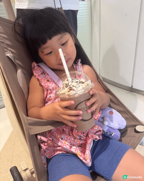 小女兒最愛吃雪糕，特別是帶酸味的雪糕及冰凍類食物，帶過女兒吃...