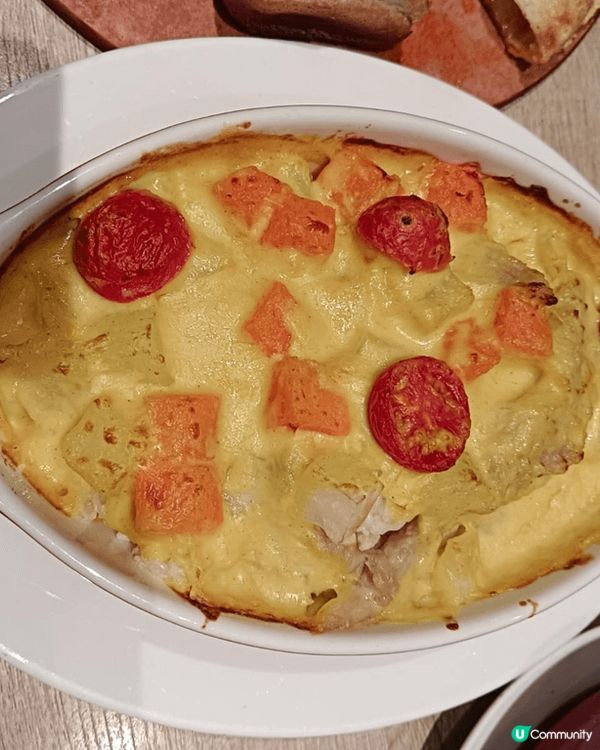 唔使埋喺單獨1個人食還是朋友聚餐，都可以來Pizza Hut...