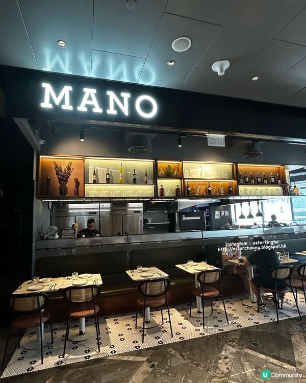 又要嘆個 brunch 💕 食個意式辣肉腸薄餅