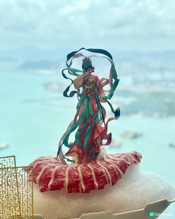 嘩！海景火鍋😍！正到爆！🤤