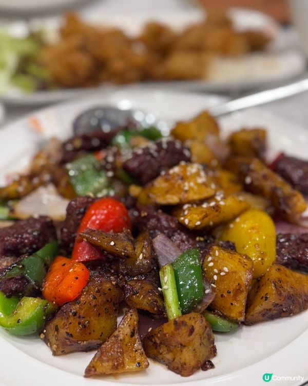 大排檔的鑊氣😍酒樓的舒服環境😝正過椒鹽鮮魷