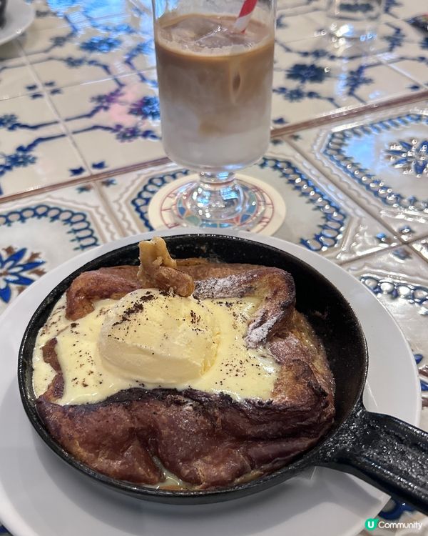 舊銀行改建的咖啡廳（堺筋俱樂部）