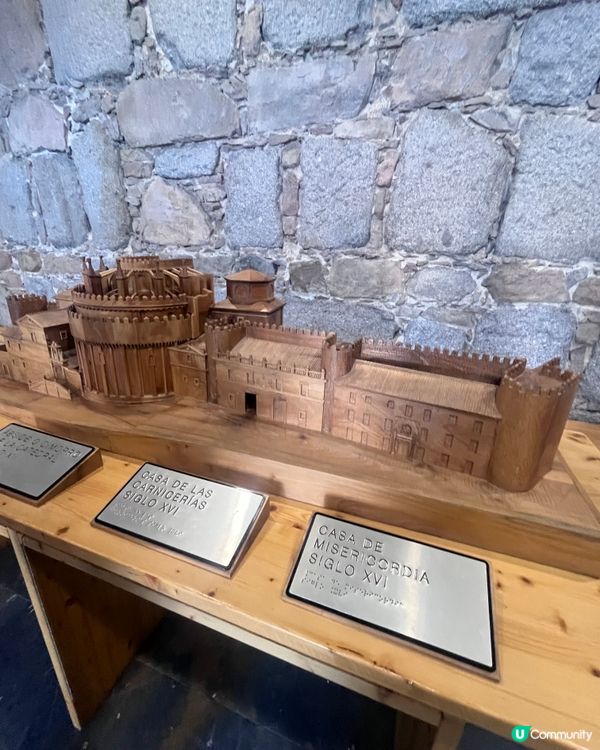 西班牙古堡小鎮