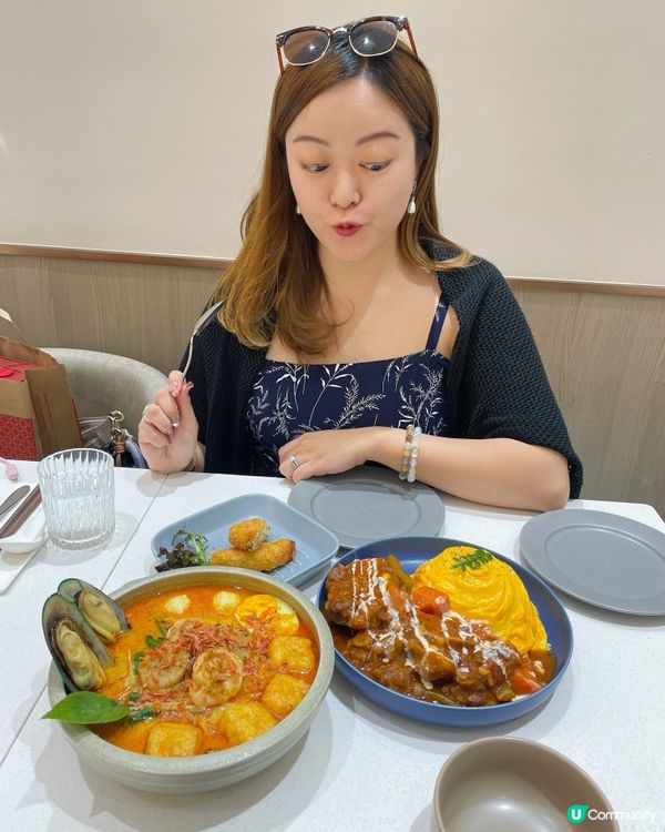 中環慢活嘆世界！😋 燉牛尾蛋包飯超正！