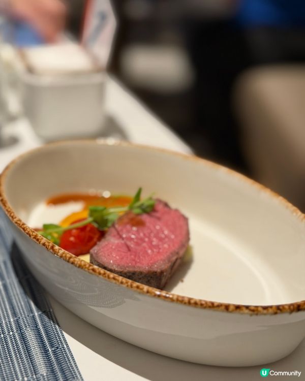 1. 自助餐之謎🤯！食兩啖就飽？呢間抵食過癮！😋