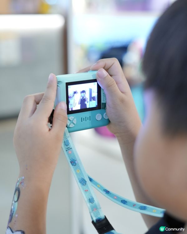 屈仔相機萌爆！📸 A先生變龍友！🤩