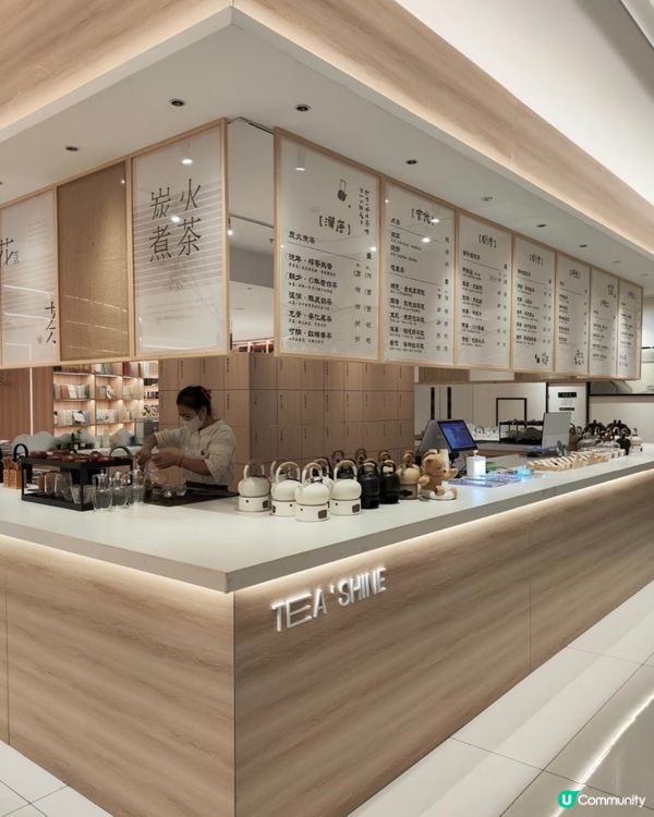  深圳愈欣書店📚 嘆茶睇書一流！☕️ 又影相又打卡👍😍