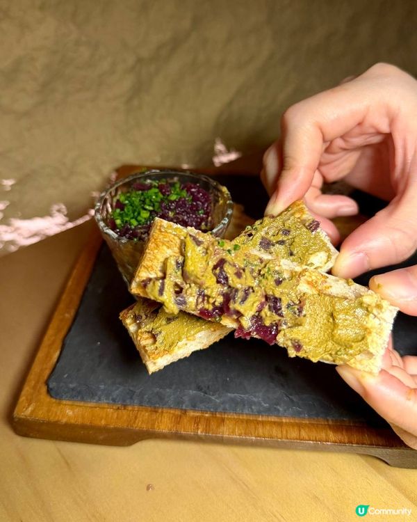 上環防空洞內嘆西班牙菜