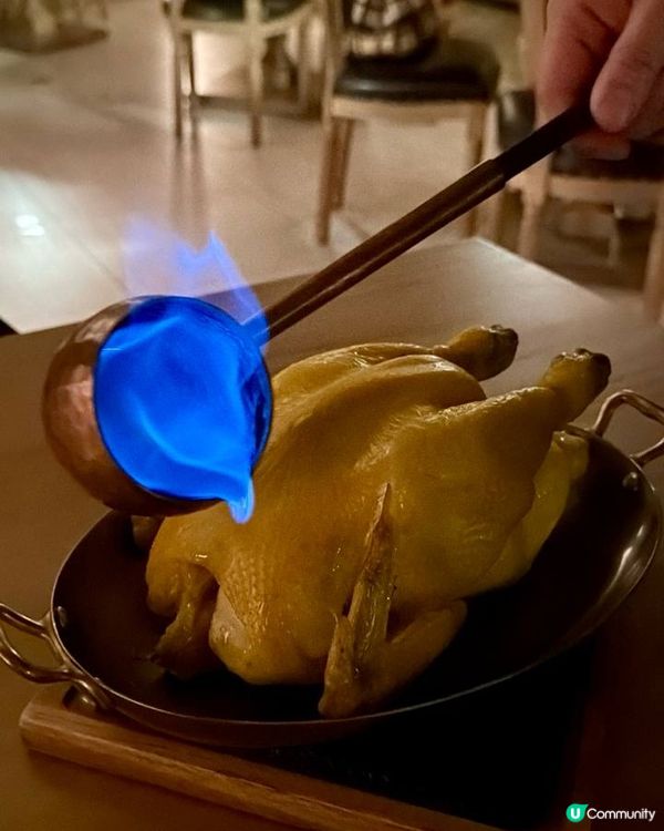 上環防空洞內嘆西班牙菜