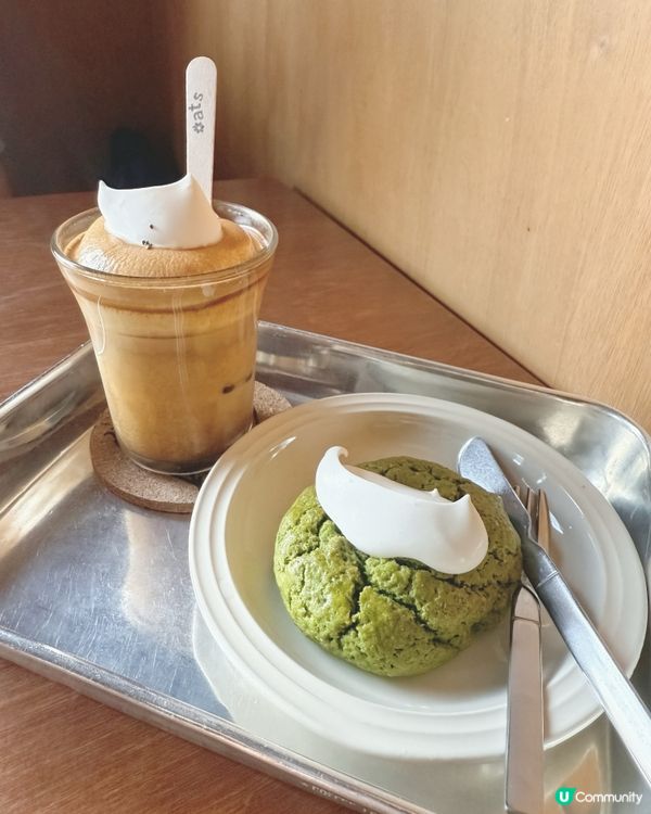 弘大天花板咖啡💛