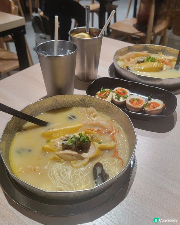 觀塘米線推介！花膠雞湯底😋！