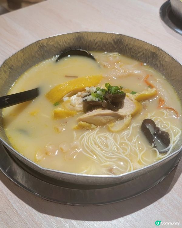 觀塘米線推介！花膠雞湯底😋！