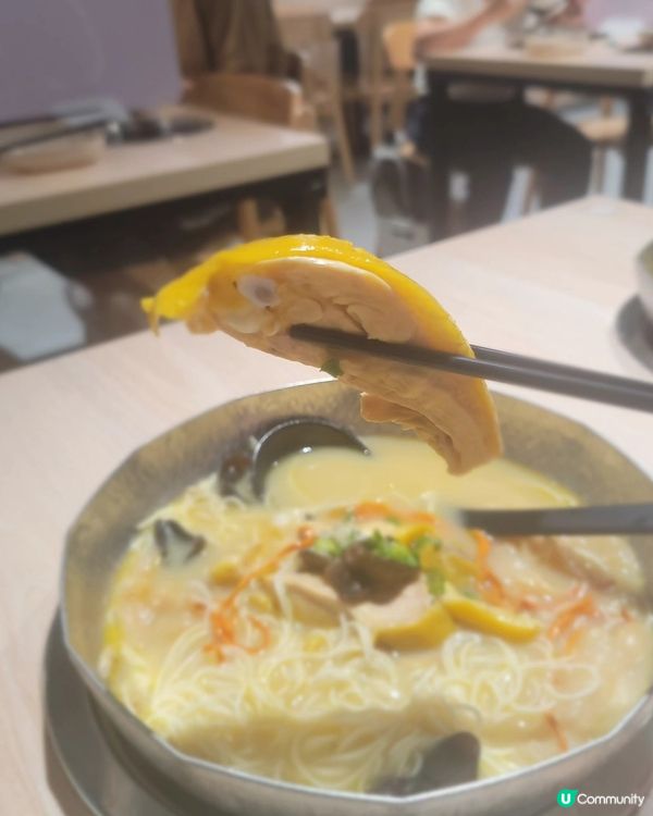 觀塘米線推介！花膠雞湯底😋！