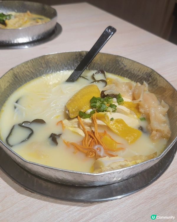 觀塘米線推介！花膠雞湯底😋！